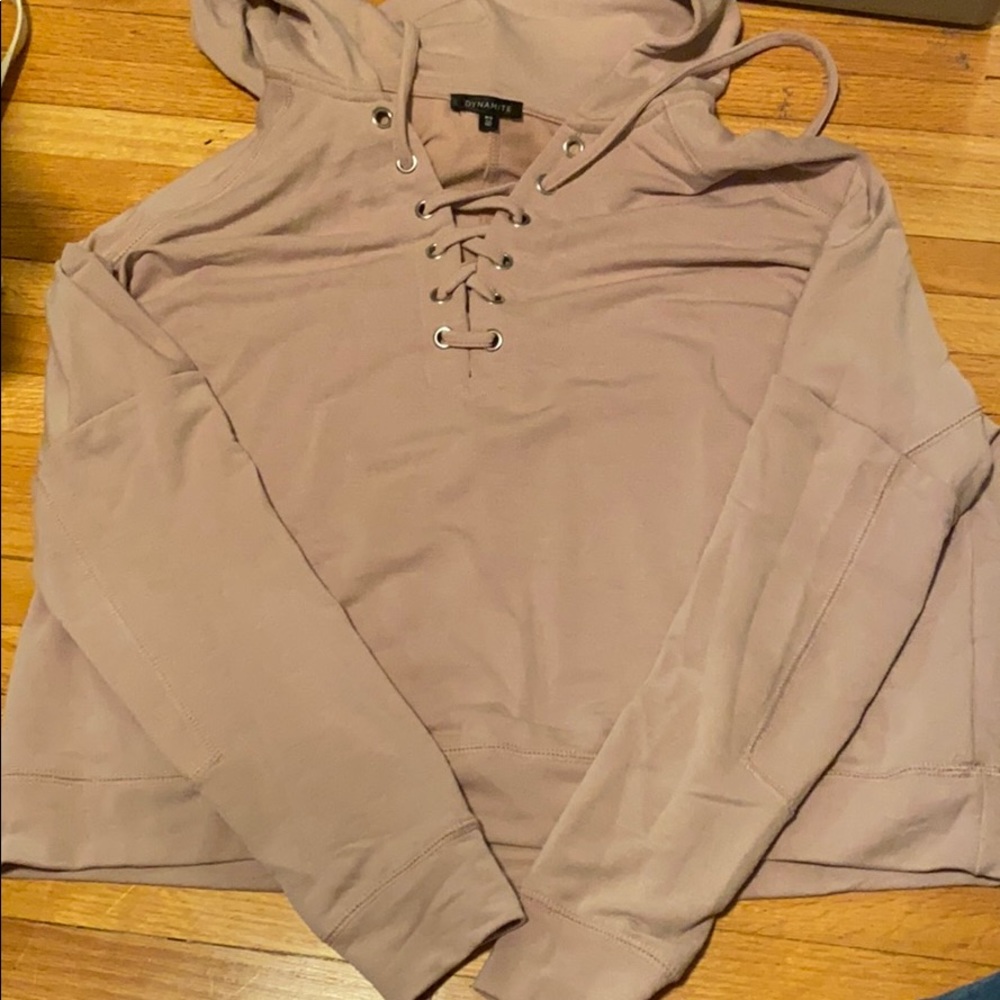 Dynamite cropped sleeve hoodie